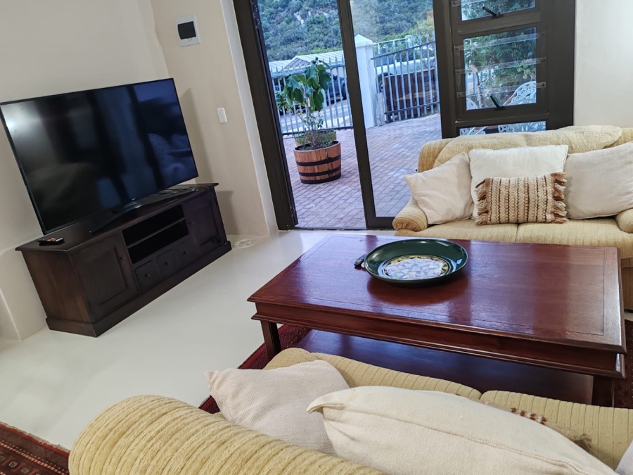 To Let  Bedroom Property for Rent in Beachy Head Western Cape